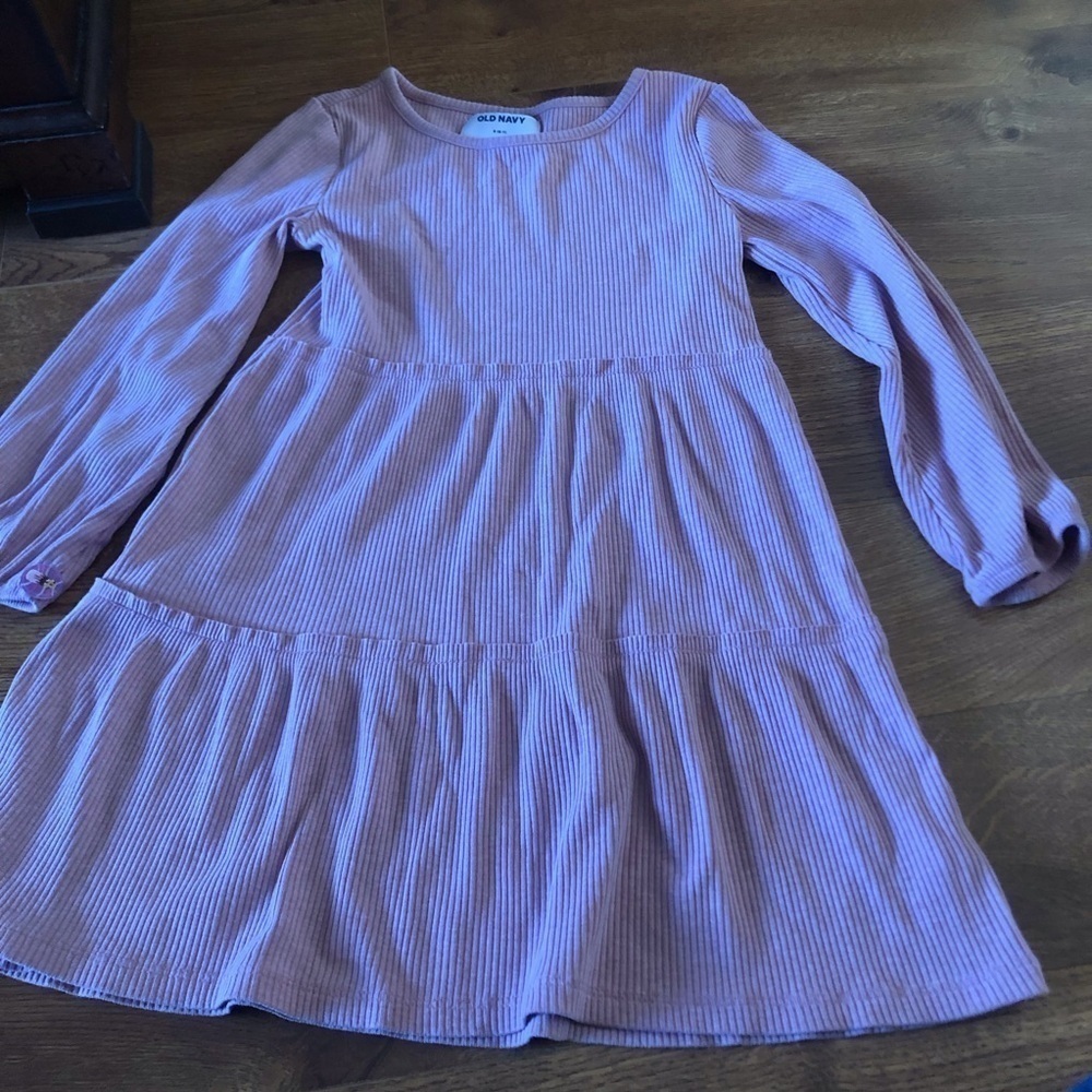 Old Navy pink rib knit long sleeve dress in size S (6-7)